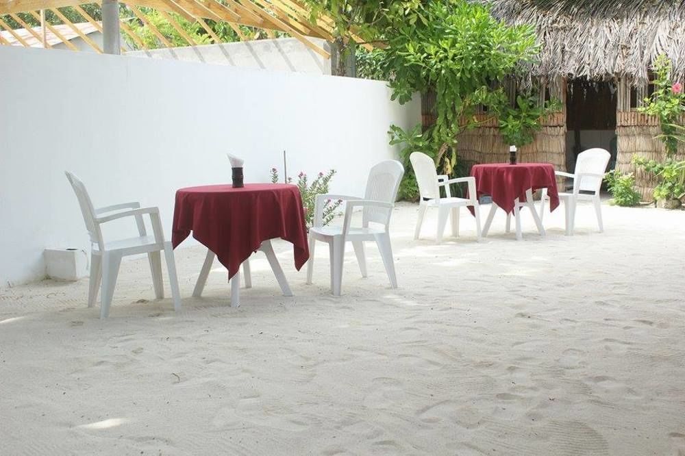 Thoddoo, Maldives 3*